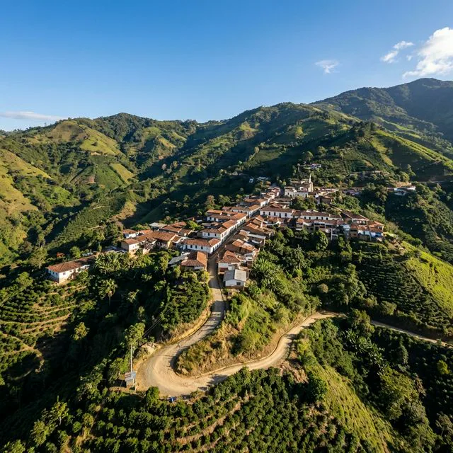 Travel view representing Giraldo in Antioquia, Colombia