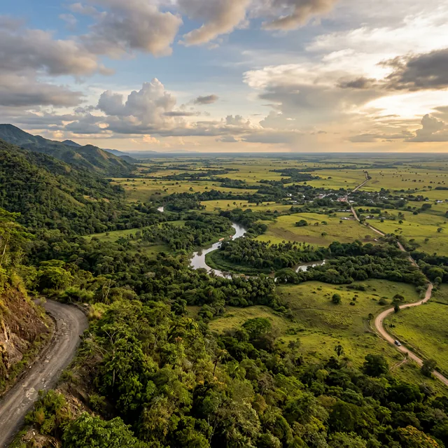 Travel view representing Paratebueno in Cundinamarca, Colombia